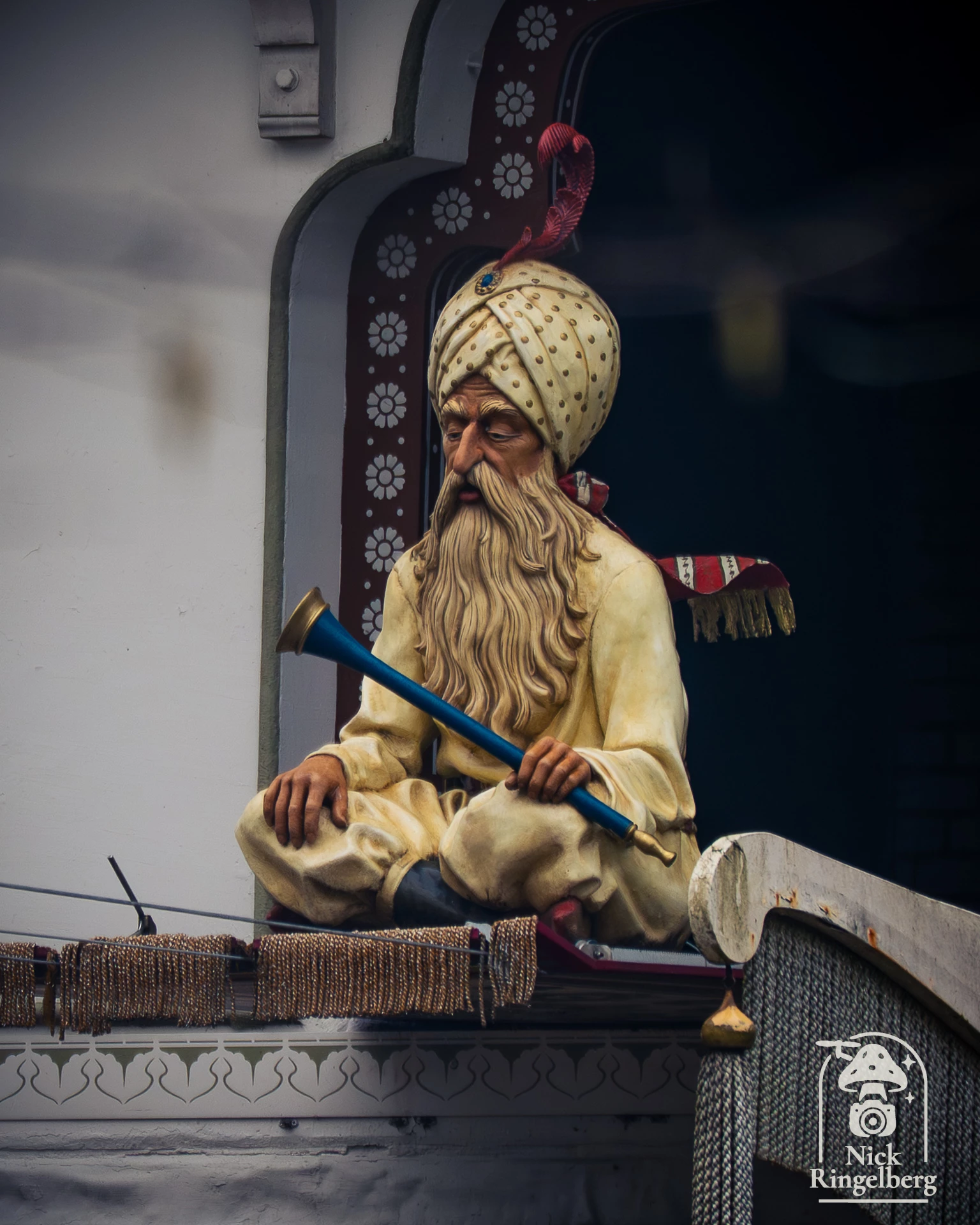 De tuinman en de Fakir: detailfoto's, zoom mee ❤️ #efteling #fakir #detail #themeparks
