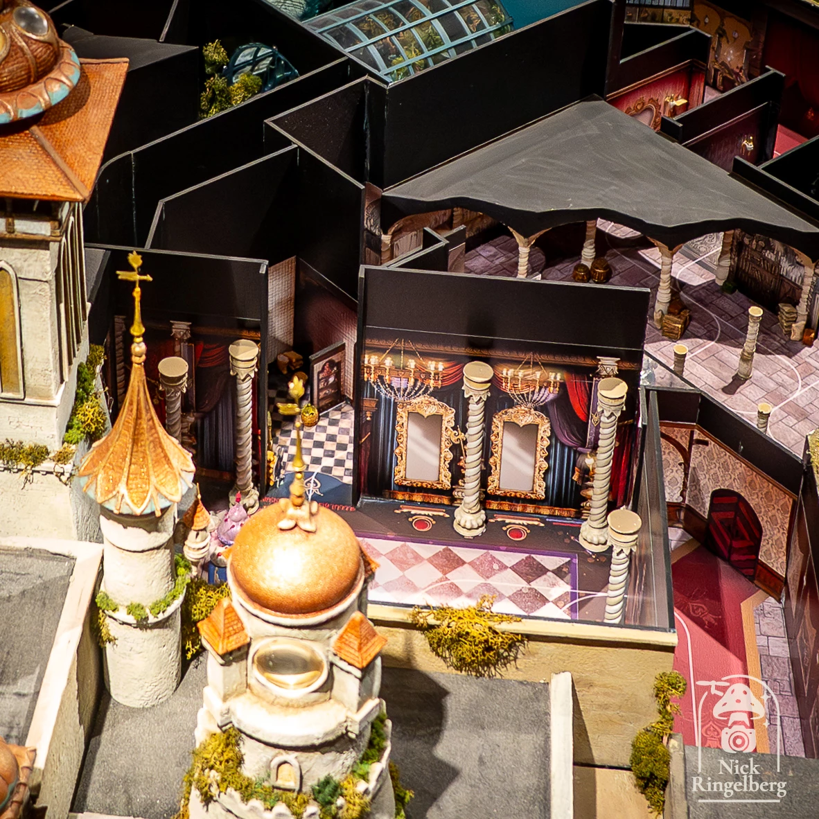 In de Efteling maken ze altijd eerst een maquette voordat iets gebouwd wordt, zoals bij Symbolica. #Efteling #Symbolica #maquette #modelbouw #ontwerp #themapark #attractie #bouwproces #pretpark #themeparks