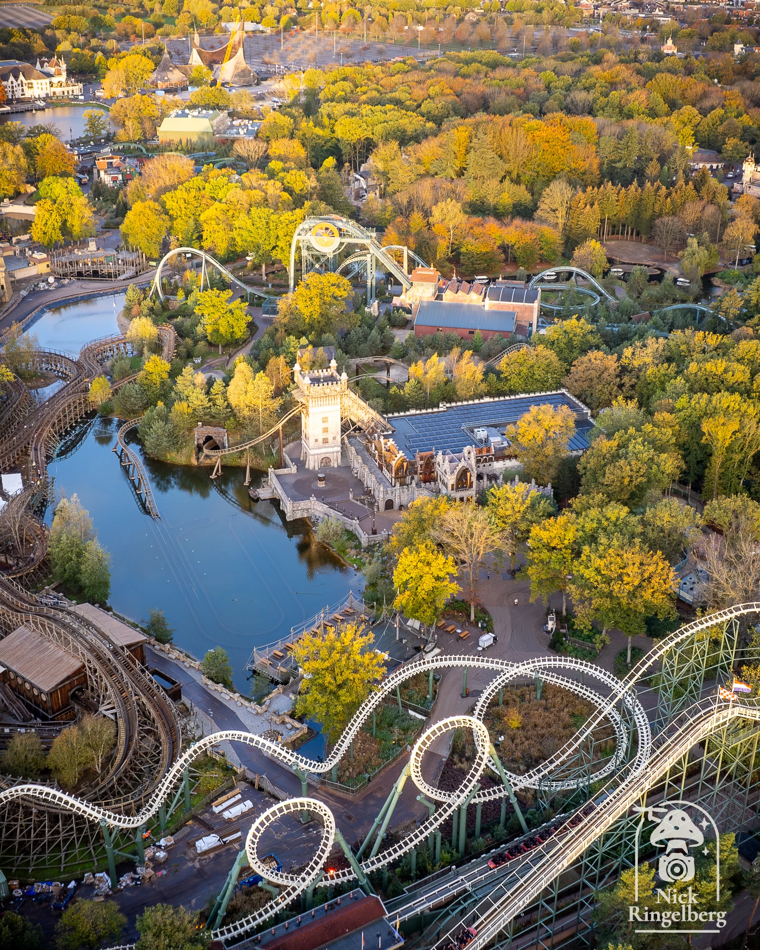 Een paar random Efteling foto's ❤️
Deel je eigen mooiste Efteling foto in je story op #instagram en tag me!

#efteling #themeparks #happyplace #brabant #enjoy #pretpark