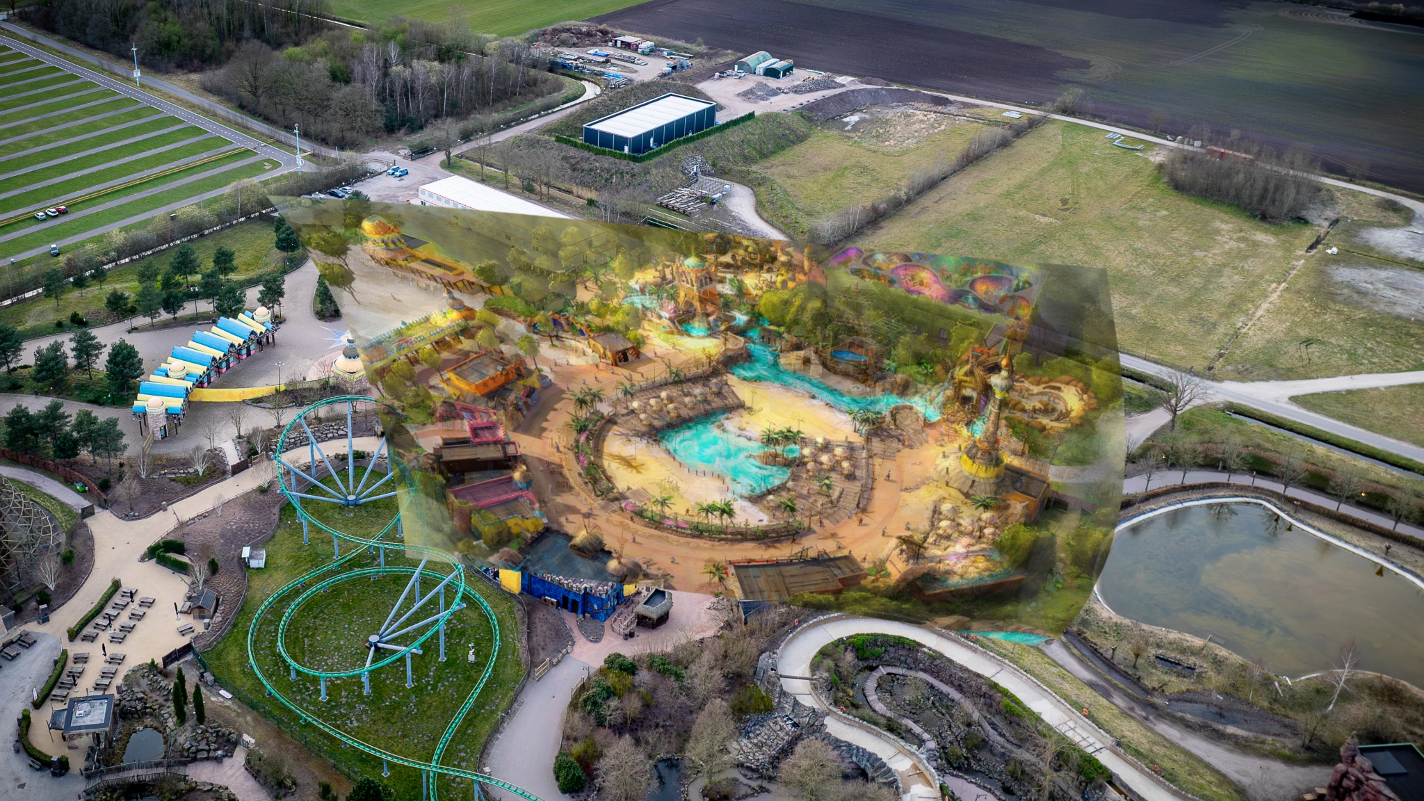 We hebben de ontwerptekening van Toverland over een dronefoto gelegd, zodat je beter ziet hoe het aansluit. #Toverland #ontwerptekening #dronefoto #luchtfoto #themeparks #limburg