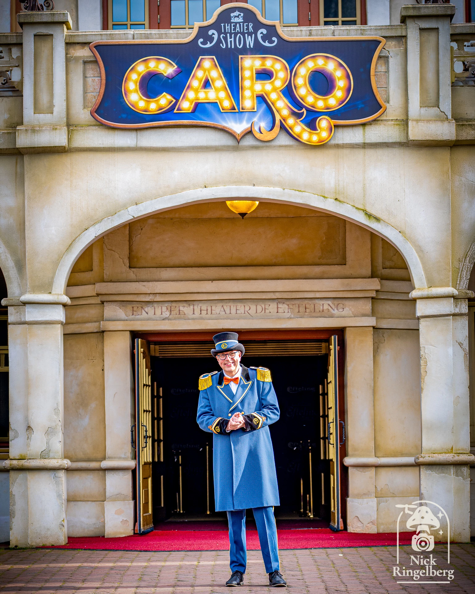 Luc de Portier! Nu kunnen we nog even van hem genieten… Wie zegt er ook altijd even hoi tegen hem als je hem ziet? #efteling #themeparks #caro #pretpark #lucdeportier