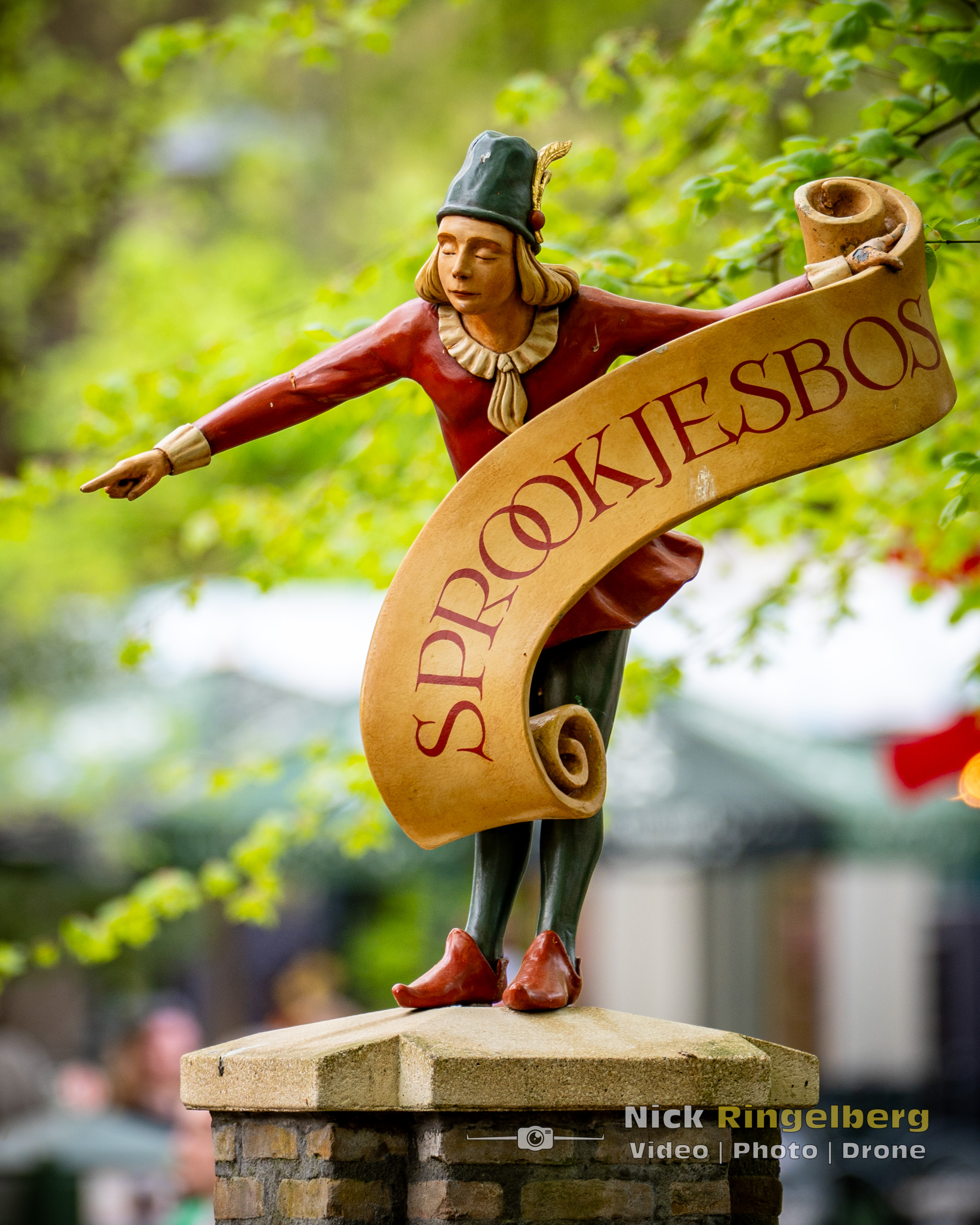 Sprookjesbos wegwijzer