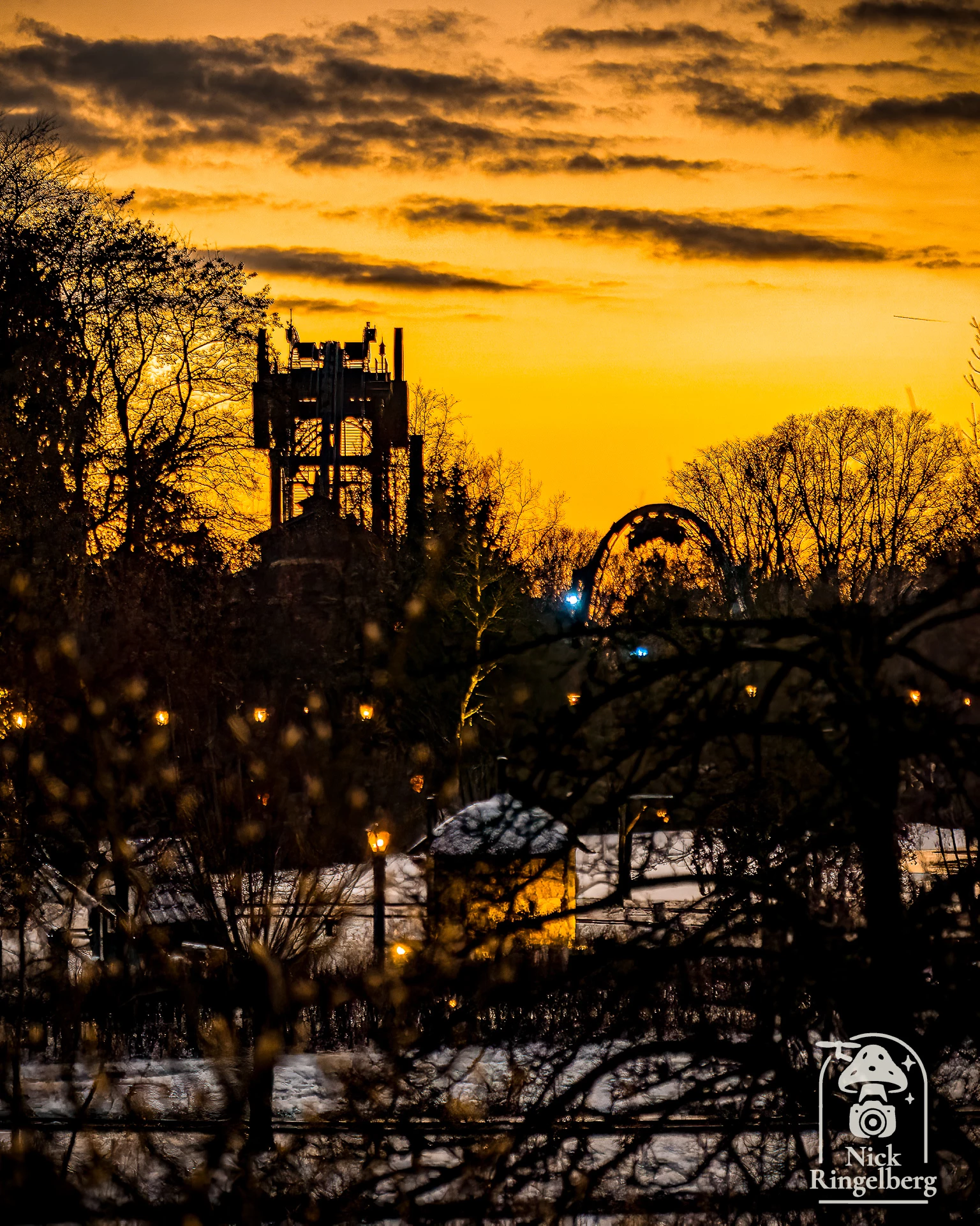 De avond zon kan soms zo prachtig zijn. ❤️ #efteling #themeparks #sunset #zonsondergang #brabant