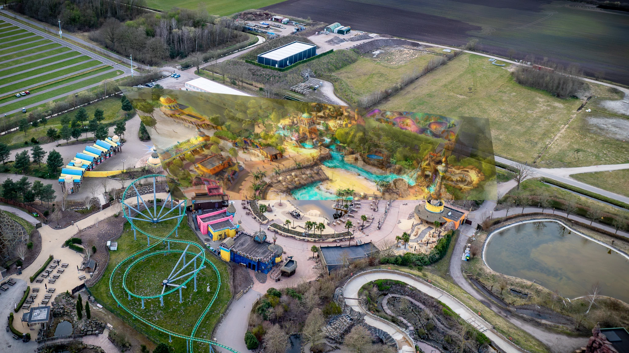 We hebben de ontwerptekening van Toverland over een dronefoto gelegd, zodat je beter ziet hoe het aansluit. #Toverland #ontwerptekening #dronefoto #luchtfoto #themeparks #limburg
