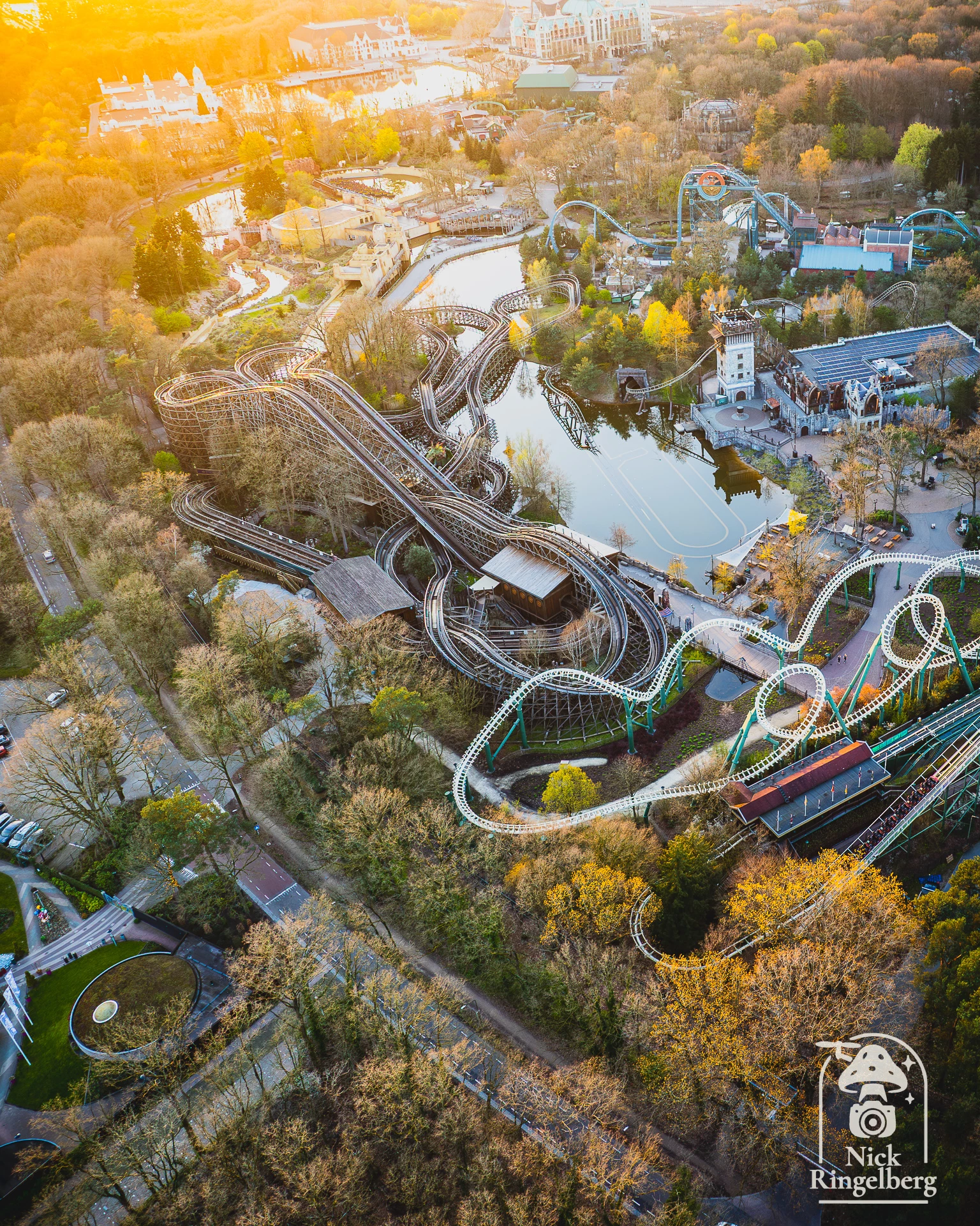 Efteling van Boven #efteling #nederlandvanboven #themeparks #dronephoto