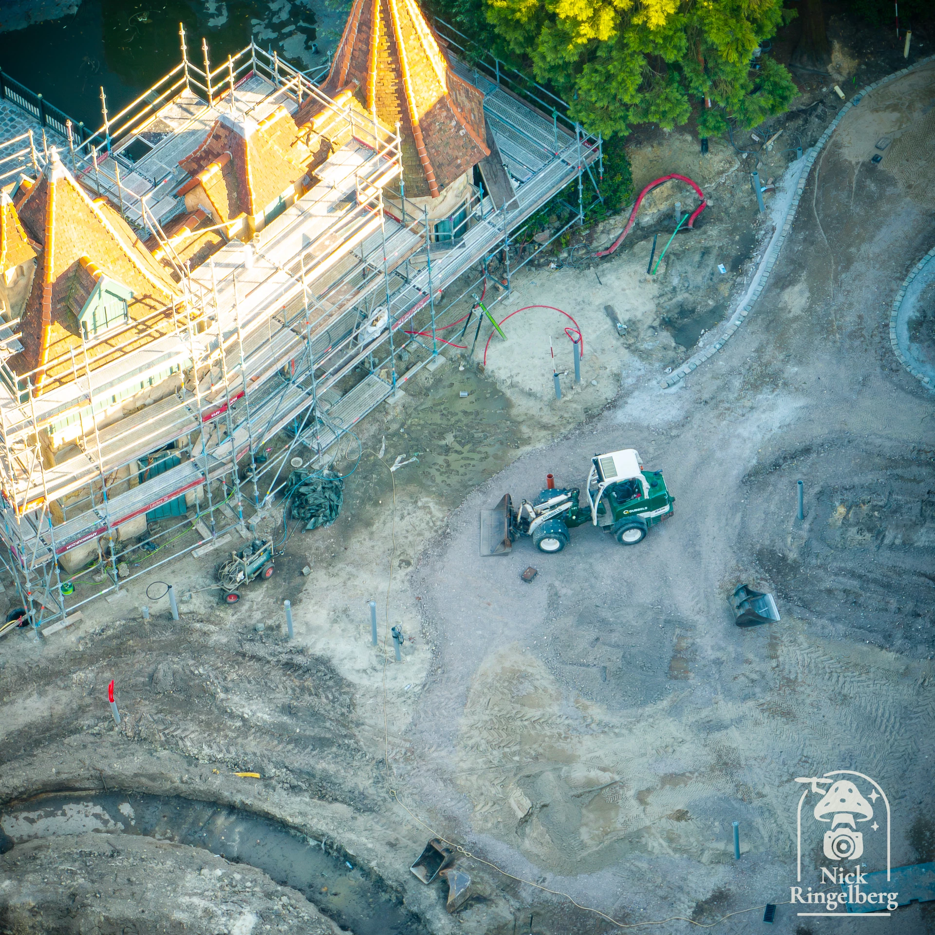 Ik zie een Ring. Ravenring bouwupdate! #efteling #bouwupdate #themeparks #droneparks #ravenring