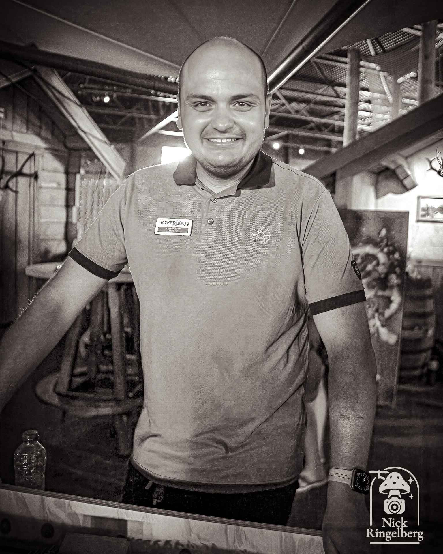 Meet de Legends van Toverland. Was erg leuk om een praatje met iedereen te mogen maken. Ga jij het Toverland 25 jaar boek kopen? #toverland #MeetdeLegends #themeparks #limburg