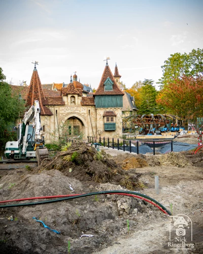 De Bevrijding Toiletten en Ravenring details.

#efteling #kleineboodschap #themeparks
