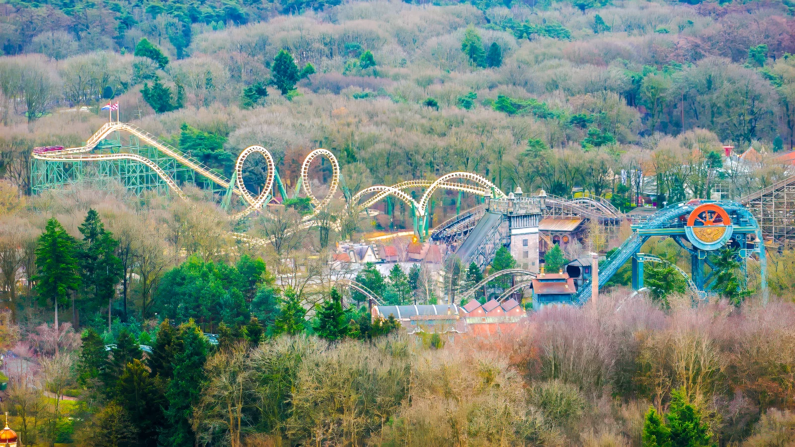 Drone foto Achtbanen