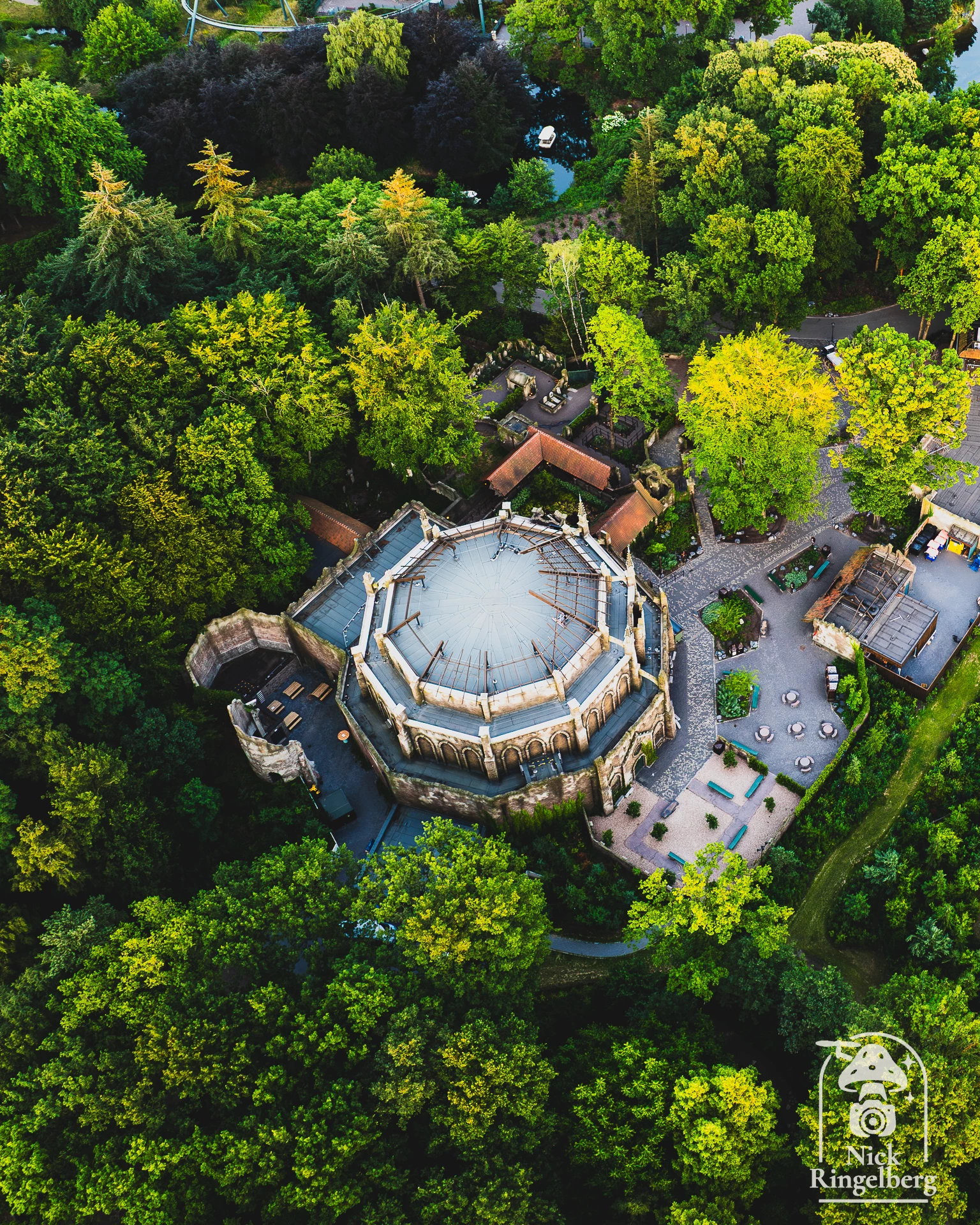 De Efteling #efteling #themeparks #dronephoto #djimavic3 #brabant