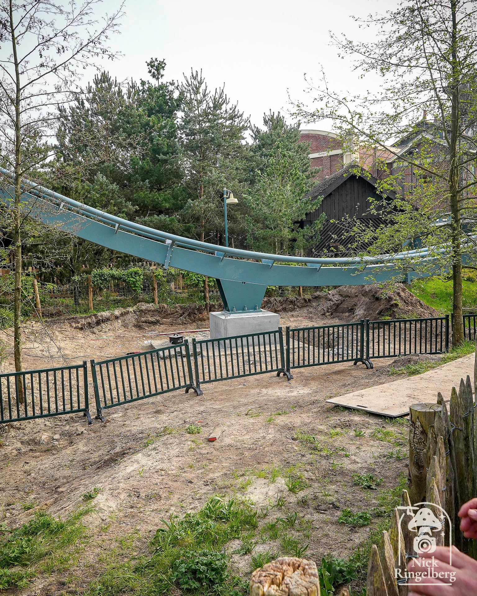 Baron 1898 is de tent weg. #efteling #baron1898 #themepark #coaster