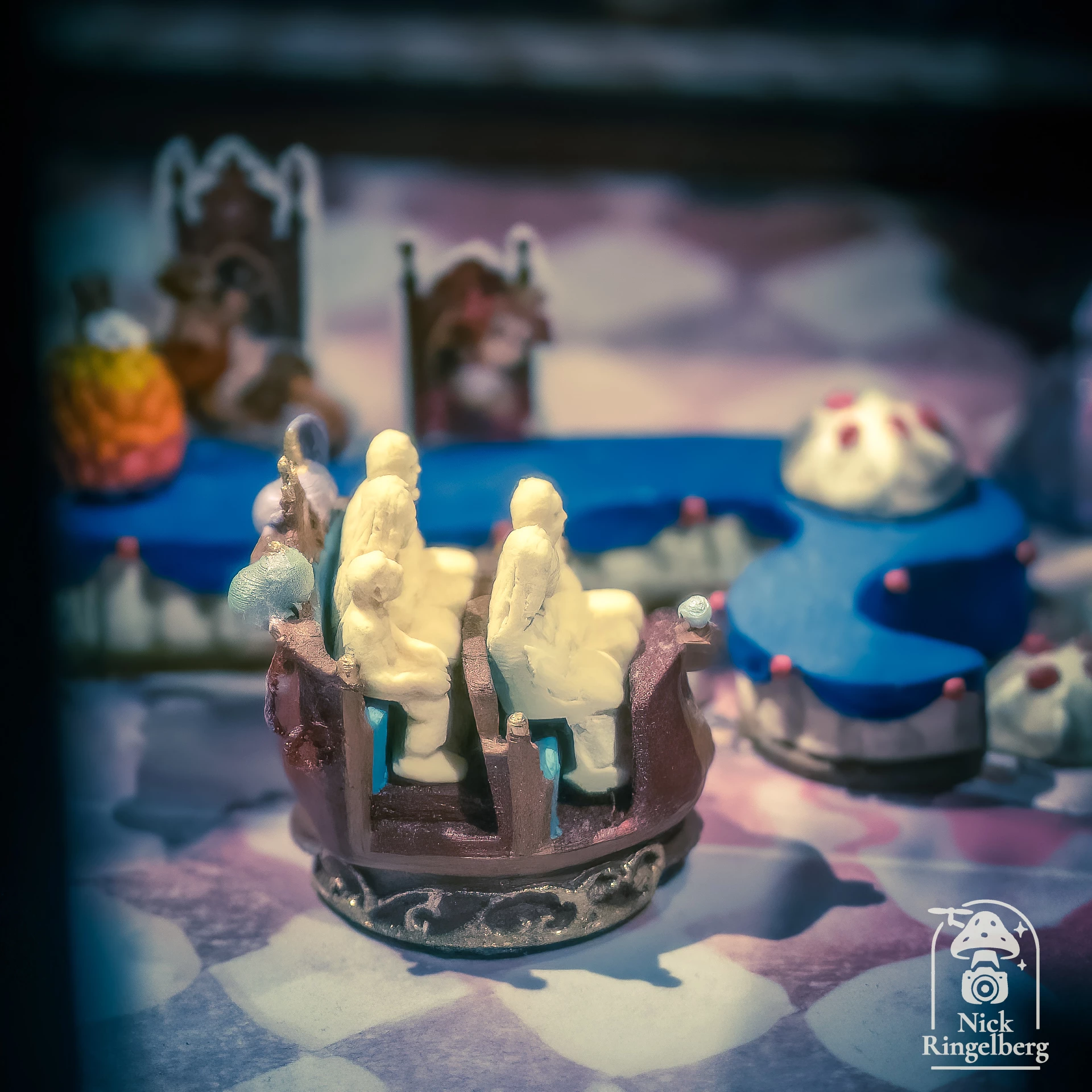 In de Efteling maken ze altijd eerst een maquette voordat iets gebouwd wordt, zoals bij Symbolica. #Efteling #Symbolica #maquette #modelbouw #ontwerp #themapark #attractie #bouwproces #pretpark #themeparks