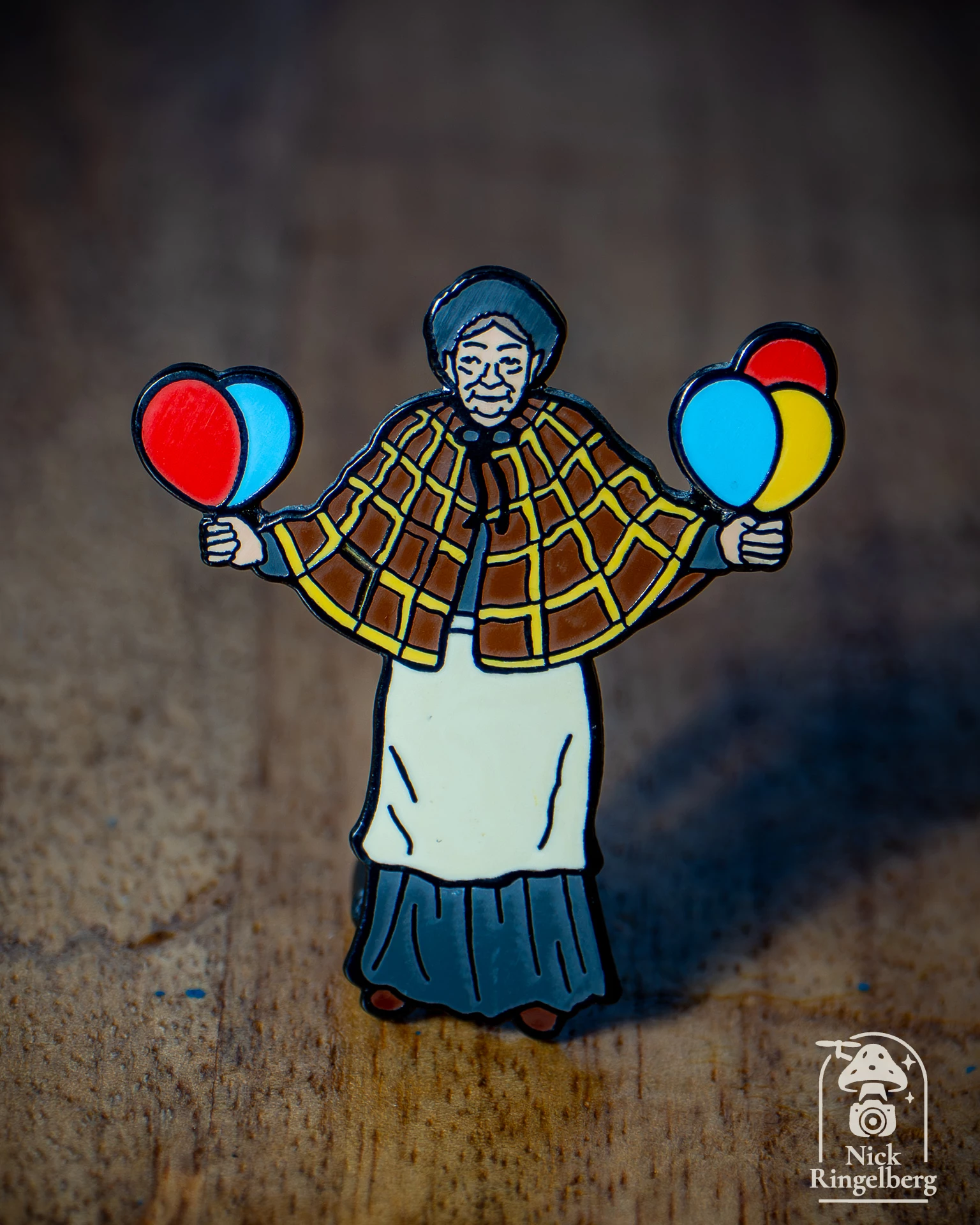 Weer een stel pins! Volgensmij vind ik dit een hele mooie serie! #efteling #pin #pinverzameling #themeparks #pincollection