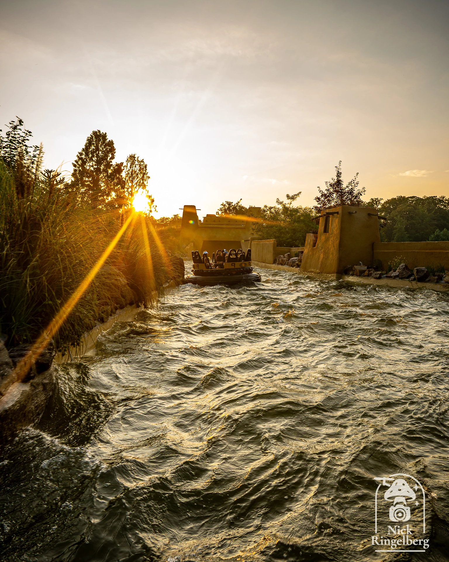 Vakantiemodus aan! Hebben jullie nog leuke vakantie/pretpark plannen? Fijne vakantie iedereen! #efteling #themeparks #vakantie
