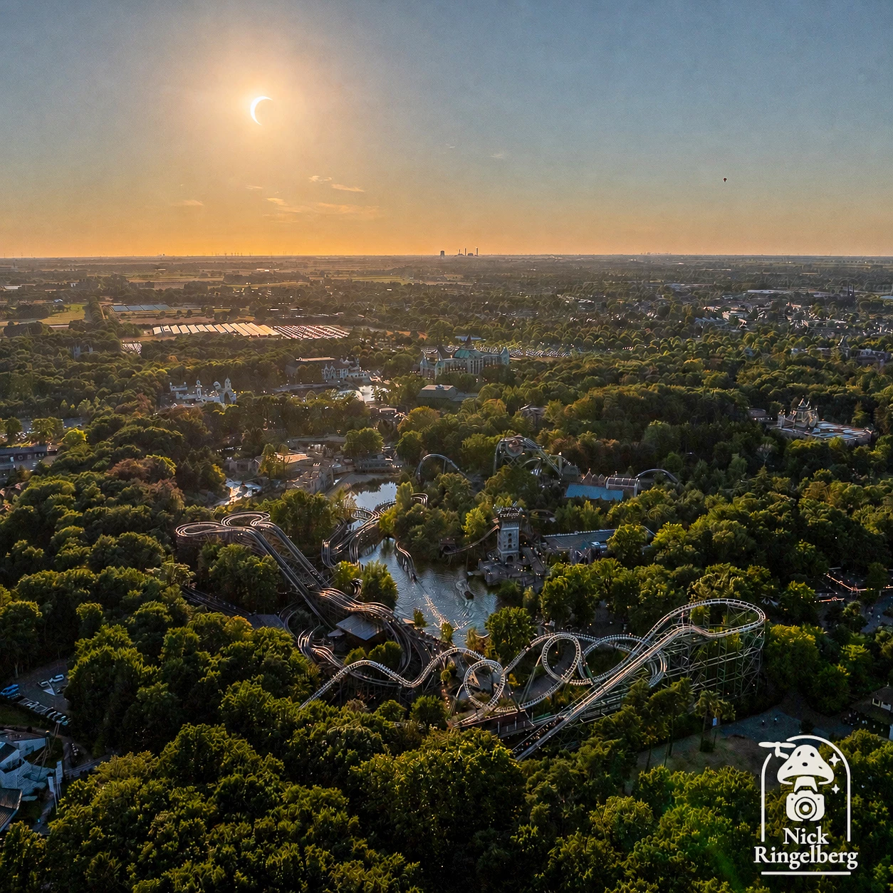 Zonsverduistering. Spelen met HDR en ND filters. #efteling #themeparks #zonsverduistering #eclipse #drone