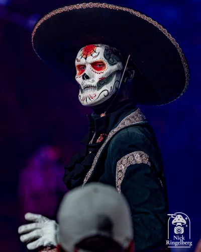 Morgen gaat de kluis weer open in Toverland

#toverland #themeparks #halloween