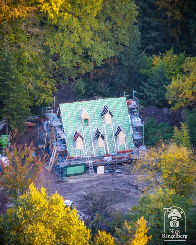 De Sprookjesbibliotheek begint steeds meer vorm te krijgen!

#efteling #sprookjesbibliotheek #sprookjesbos